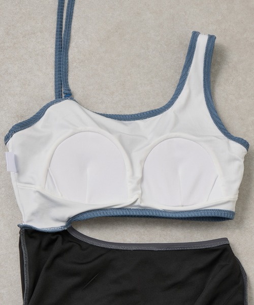 COLONY 2139(コロニートゥーワンスリーナイン)の「スリット2wayワンピース(水着・レディース・ホワイト/ブルー・FREE)」の13枚目の写真