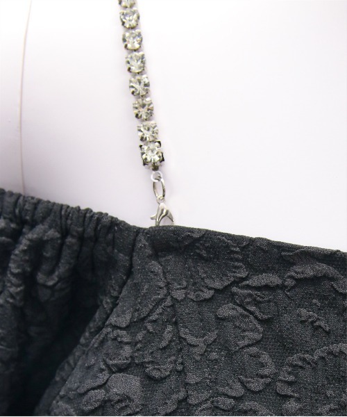 clear（クリア）の「フクレジャガードオフショルブラウス[スタイルアップ 肌見せ フェミニン 大人]≪SS新作≫（シャツ/ブラウス・レディース・サックスブルー/ブラック/オフホワイト・F）」の17枚目の写真