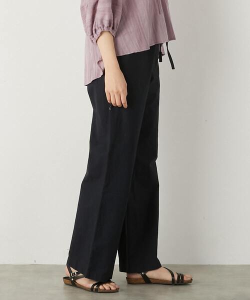 The Duchess Designs(ダッチェス・デザイン)の「《別注》【 The Duchess Designs/ザ ダッチェス デザイン】綿麻ストレッチパンツ(その他パンツ・レディース・ライトベージュ/イエロー系その他/カーキ/ライトグレー/ネイビー・FREE)」の21枚目の写真