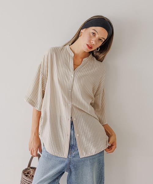 BAYFLOW（ベイフロー）の「[サイドリボンがポイント]シアーシャーリングシャツ（シャツ/ブラウス・レディース・ベージュ/ピンク/オフホワイト/ライトブルー・FREE）」の3枚目の写真