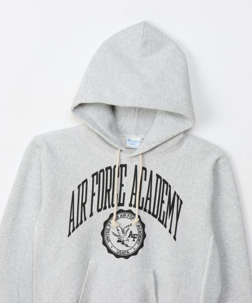 Champion（チャンピオン）の「Champion/チャンピオン/REVERSE WEAVE HOODED SWEATSHIRT（パーカー・メンズ・グレー/ブラック・MEDIUM/LARGE/X-LARGE）」の7枚目の写真