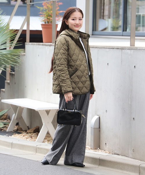 BEAMS HEART（ビームスハート）の「【ベストセラー】フード キルティング ブルゾン　軽量 / フード取り外し可能（ブルゾン・レディース・オリーブ/ベージュ/ネイビー・SMALL/MEDIUM/LARGE）」の15枚目の写真