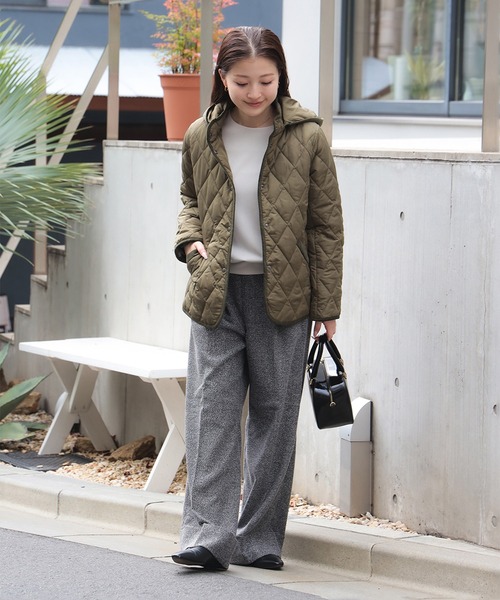 BEAMS HEART（ビームスハート）の「【ベストセラー】フード キルティング ブルゾン　軽量 / フード取り外し可能（ブルゾン・レディース・オリーブ/ベージュ/ネイビー・SMALL/MEDIUM/LARGE）」の17枚目の写真