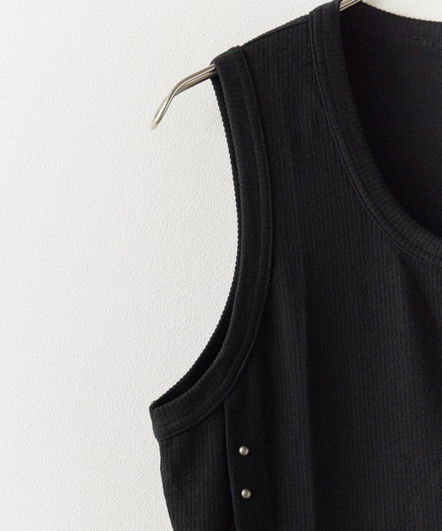 Theater code（シアターコード）の「Triple-button tank top / 3連ボタン タンクトップ 2026年春夏（タンクトップ・メンズ・ブラック/ホワイト/ダークグレー・M/L/XL）」の6枚目の写真