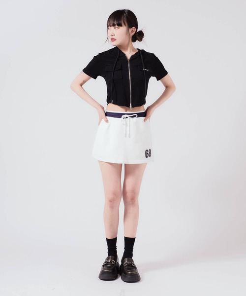 Chick(チック)の「Hooded Double Zip Top / フード付き ダブルジップトップス 秋物 秋服 2026年秋冬(Tシャツ/カットソー・レディース・ブラック/グレー系/ライトグレー/ホワイト/ブラック系・FREE)」の16枚目の写真