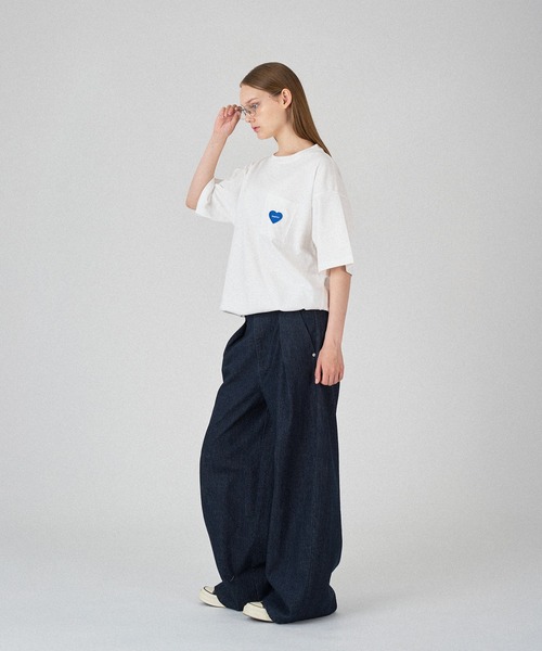 ONCILY(オンシェリー)の「HEART LOGO EMBLEM DRAW CODE T-SHIRT / ハートロゴワッペン刺繍ドローコードTシャツ(Tシャツ/カットソー・メンズ・オフホワイト/ホワイト系その他/アイボリー・LARGE/MEDIUM/SMALL)」の13枚目の写真