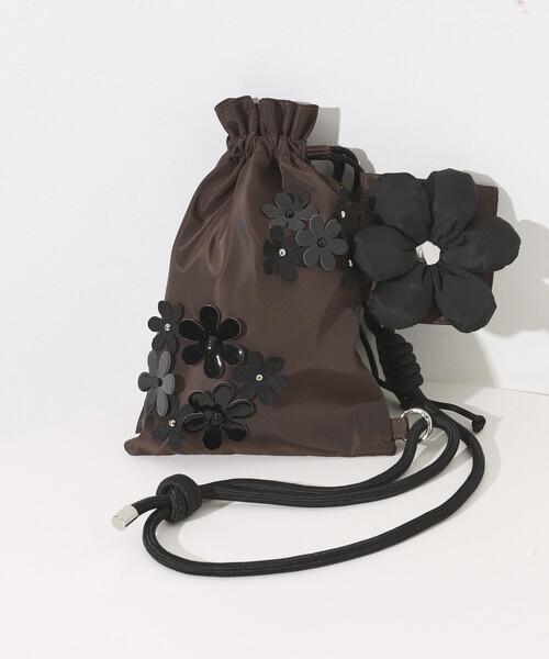 OUTDOOR PRODUCTS（アウトドアプロダクツ）の「OUTDOOR PRODUCTS × Firsthand/アウトドアプロダクツ 別注 FLOWERS キンチャクショルダーバッグ（ショルダーバッグ・レディース・ブラック/ブラウン・ONE SIZE）」の9枚目の写真