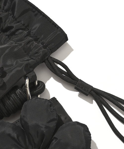 OUTDOOR PRODUCTS（アウトドアプロダクツ）の「OUTDOOR PRODUCTS × Firsthand/アウトドアプロダクツ 別注 FLOWERS キンチャクショルダーバッグ（ショルダーバッグ・レディース・ブラック/ブラウン・ONE SIZE）」の11枚目の写真