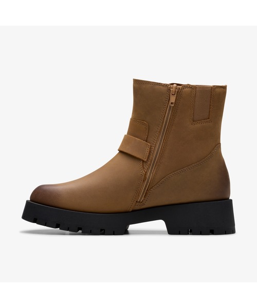 Clarks（クラークス）の「Ledwick Haley / レドウィックヘイリー（ダークサンドオイリー）（ブーツ・レディース・ブラウン・UK6/UK5.5/UK5/UK4.5/UK4/UK3）」の2枚目の写真