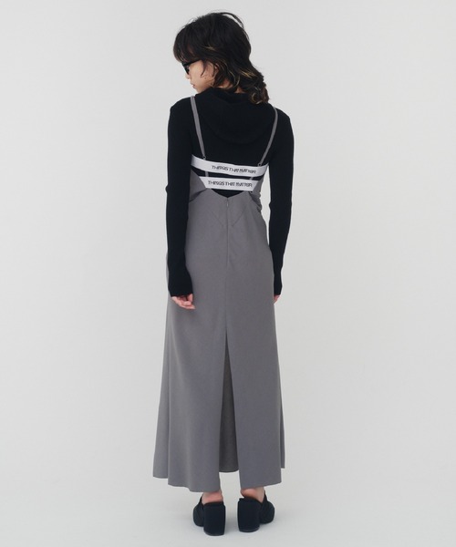 THINGS THAT MATTER（シングス ザット マター）の「OPEN BACK CAMISOLE DRESS / オープンバックキャミソールドレス（ジャンパースカート・レディース・グレー/ブラック・FREE）」の5枚目の写真