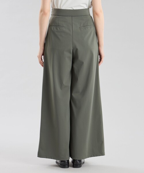 MACKINTOSH PHILOSOPHY(マッキントッシュ フィロソフィー)の「GREY LABEL テックジャージーワイドパンツ(その他パンツ・レディース・グリーン系その他4/ブラック・1/2)」の7枚目の写真