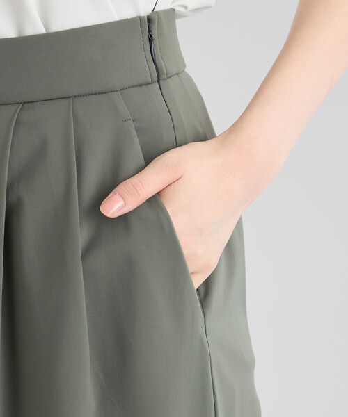 MACKINTOSH PHILOSOPHY(マッキントッシュ フィロソフィー)の「GREY LABEL テックジャージーワイドパンツ(その他パンツ・レディース・グリーン系その他4/ブラック・1/2)」の6枚目の写真