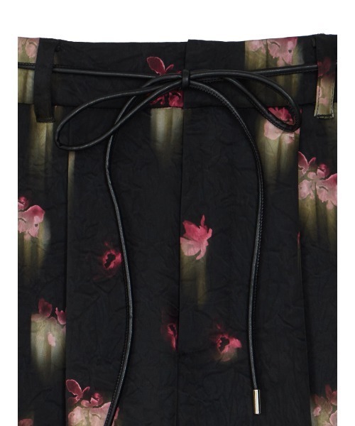 CLARA SATIN TUCK PANTS（その他パンツ）｜Ameri（アメリ）の