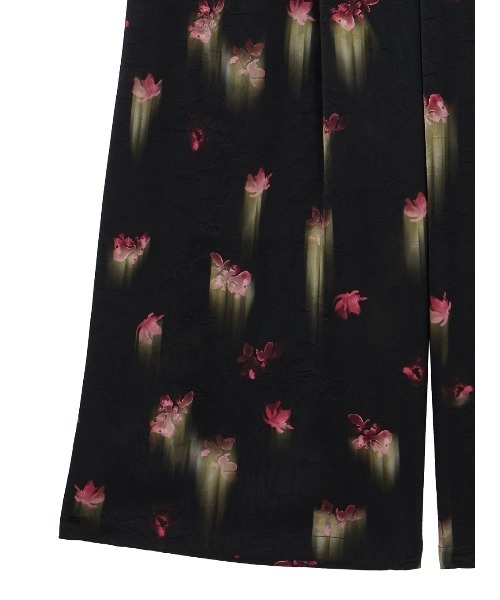 CLARA SATIN TUCK PANTS（その他パンツ）｜Ameri（アメリ）の