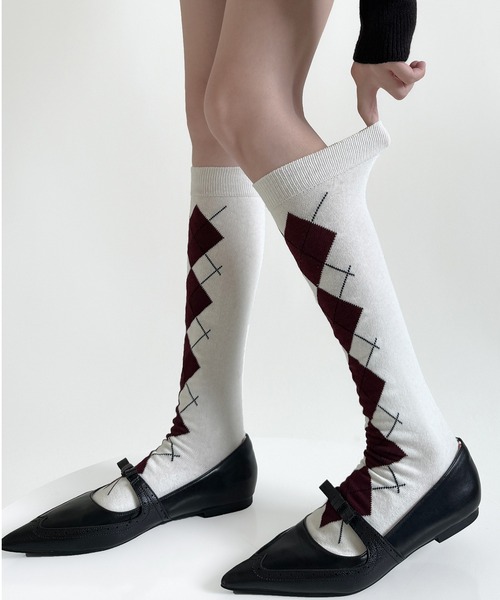 c.u.l(シーユーエル)の「アーガイル柄 ハイソックス 靴下 cula1216(ソックス/靴下・レディース・グレー/ブラック/ホワイト/ブラウン・FREE)」の9枚目の写真