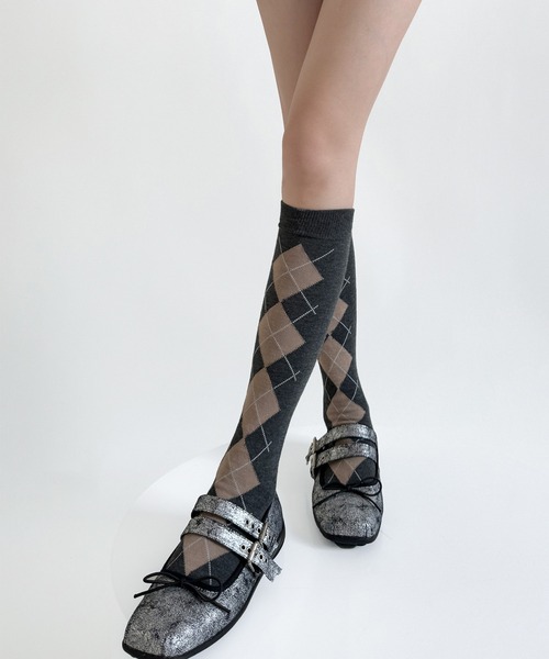 c.u.l(シーユーエル)の「アーガイル柄 ハイソックス 靴下 cula1216(ソックス/靴下・レディース・グレー/ブラック/ホワイト/ブラウン・FREE)」の17枚目の写真