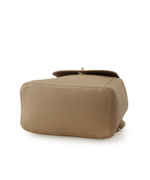 SHOO・LA・RUE（シューラルー）の「【軽量】ふわっと軽いリュック（バックパック/リュック・レディース・ブラック/ブラウン系その他・00）」の12枚目の写真