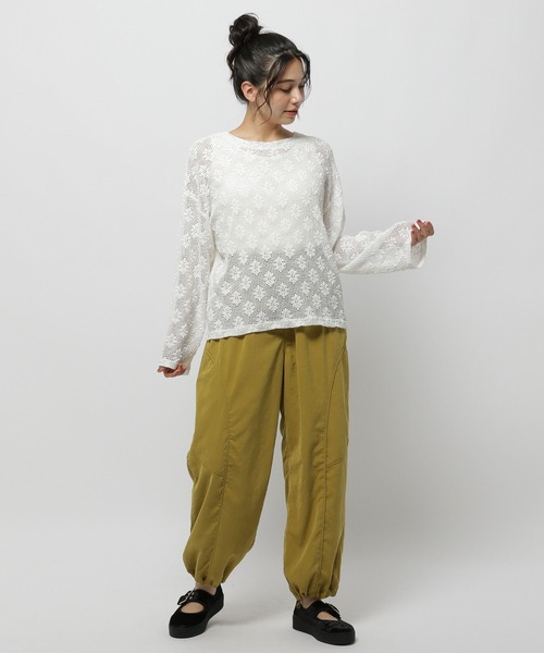 niko and...（ニコアンド）の「シボシボカーブ切り替えパンツ（その他パンツ・レディース・マスタード/チャコール/ライトグレー/ダークブラウン・FREE）」の15枚目の写真