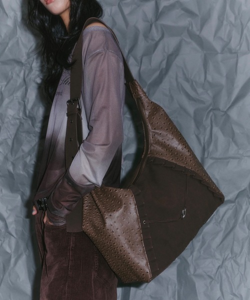 DTYYPE(ドタイプ)の「オーストリッチライクドッキングショルダーバッグ(ショルダーバッグ・レディース・ブラウン/ブラック・FREE)」の21枚目の写真