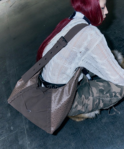 DTYYPE(ドタイプ)の「オーストリッチライクドッキングショルダーバッグ(ショルダーバッグ・レディース・ブラウン/ブラック・FREE)」の15枚目の写真