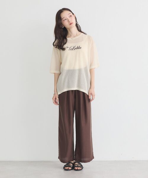 earth music&ecology(アースミュージックアンドエコロジー)の「ロゴ刺繍シアープルオーバー(Tシャツ/カットソー・レディース・チャコールグレー/ライトベージュ/ブラウン・FREE)」の10枚目の写真
