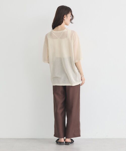 earth music&ecology(アースミュージックアンドエコロジー)の「ロゴ刺繍シアープルオーバー(Tシャツ/カットソー・レディース・チャコールグレー/ライトベージュ/ブラウン・FREE)」の12枚目の写真