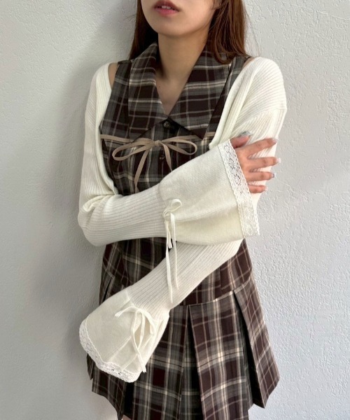 OLIVE des OLIVE（オリーブデオリーブ）の「ベルスリーブリボンボレロ（カーディガン/ボレロ・レディース・オフホワイト/トップグレー/ブラック・FREE）」の18枚目の写真