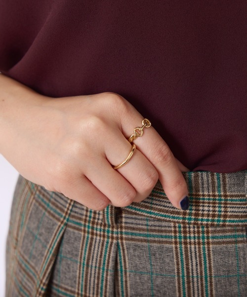 PAPILLONNER（パピヨネ）の「ビットモチーフコンビリング（ネックレス・レディース・ゴールド/シルバー・FREE）」の6枚目の写真