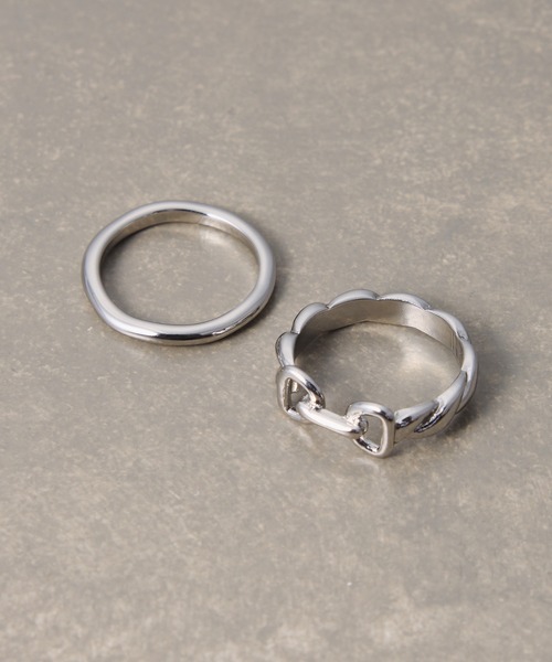 PAPILLONNER（パピヨネ）の「ビットモチーフコンビリング（ネックレス・レディース・ゴールド/シルバー・FREE）」の9枚目の写真