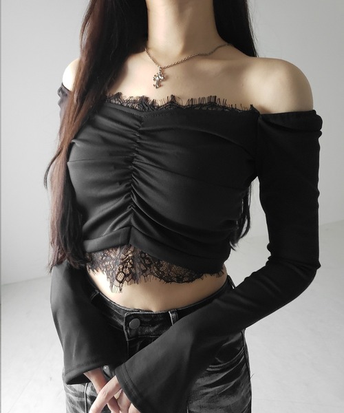 me+em select(ミームセレクト)の「【 2color 】レースドッキングシャーリングショートカットソートップス / lace docking shirring short cutsew tops(Tシャツ/カットソー・レディース・ブラック/ホワイト・FREE)」の9枚目の写真
