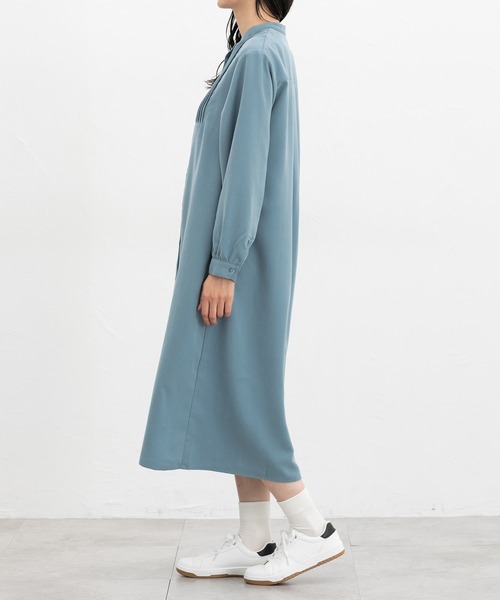 Honeys（ハニーズ）の「ピンタックシャツワンピ（ワンピース・レディース・グレイッシュブルー/ネイビー/チャコール・S/M/LL/L）」の17枚目の写真