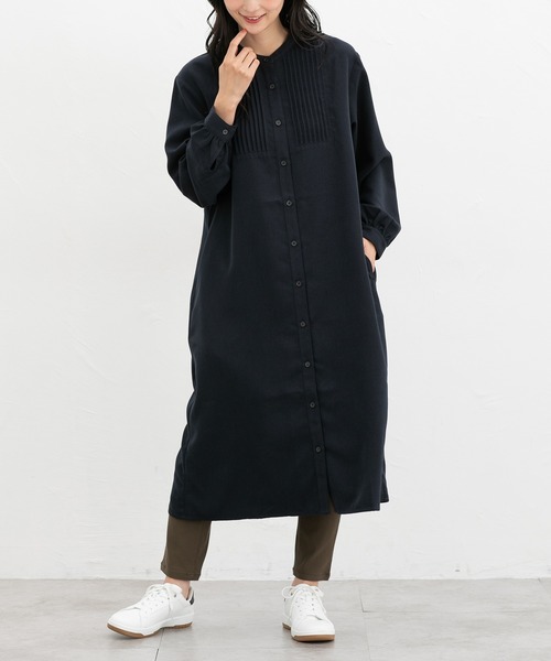 Honeys（ハニーズ）の「ピンタックシャツワンピ（ワンピース・レディース・グレイッシュブルー/ネイビー/チャコール・S/M/LL/L）」の5枚目の写真