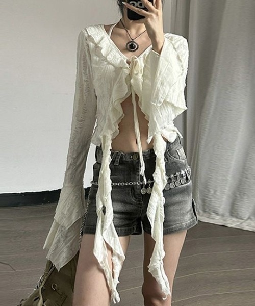 DIAVEL(ディアベル)の「【5色展開】グランジフェアリー トップス / Grunge Fairy Tops(Tシャツ/カットソー・レディース・ブラック/ホワイト/ブラウン/ダークグレー/モカ・M)」の13枚目の写真