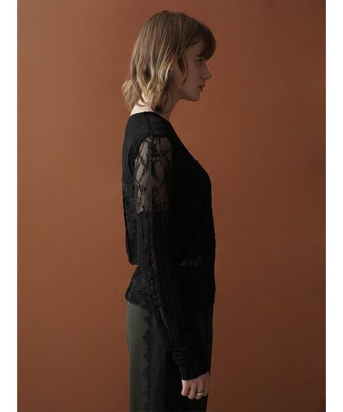 :ETHROF(イーサオブ)の「PATCHWORK LACE TOPS(Tシャツ/カットソー・レディース・オフホワイト/ブラック・FREE)」の15枚目の写真