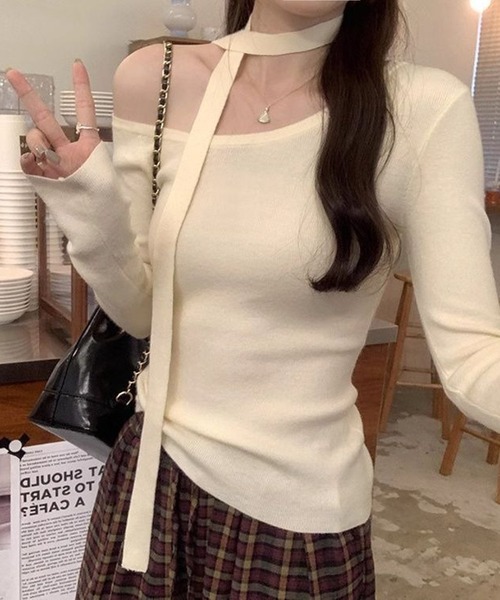 WESTSEA(ウエストシー)の「チョーカー付き オフショルダー 長袖 無地(Tシャツ/カットソー・レディース・グレー/オフホワイト/ブラック・L/M)」の5枚目の写真