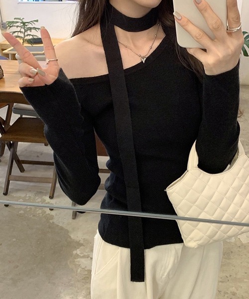 WESTSEA(ウエストシー)の「チョーカー付き オフショルダー 長袖 無地(Tシャツ/カットソー・レディース・グレー/オフホワイト/ブラック・L/M)」の10枚目の写真