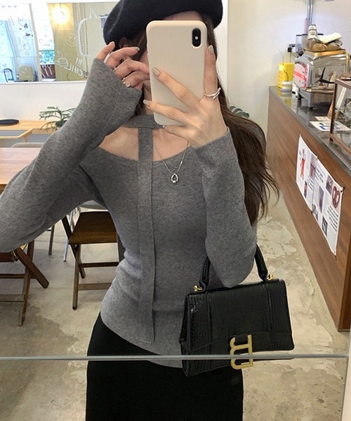 WESTSEA(ウエストシー)の「チョーカー付き オフショルダー 長袖 無地(Tシャツ/カットソー・レディース・グレー/オフホワイト/ブラック・L/M)」の17枚目の写真