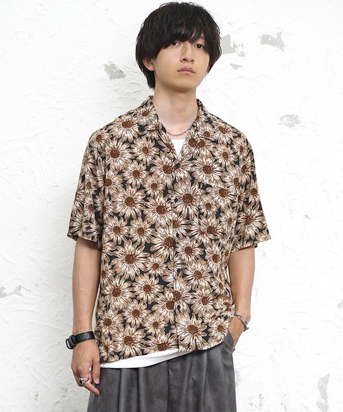 MinoriTY(マイノリティ)の「【MinoriTY】総柄オープンカラー半袖シャツ メンズ 夏服(シャツ/ブラウス・メンズ・ホワイト/ブラック系2/ブラック系3/ブラック系1/オレンジ・M/LL/L)」の4枚目の写真