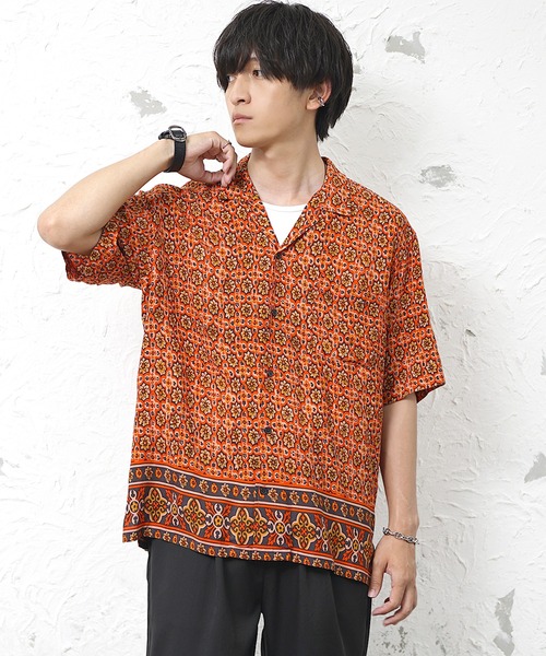 MinoriTY(マイノリティ)の「【MinoriTY】総柄オープンカラー半袖シャツ メンズ 夏服(シャツ/ブラウス・メンズ・ホワイト/ブラック系2/ブラック系3/ブラック系1/オレンジ・M/LL/L)」の5枚目の写真