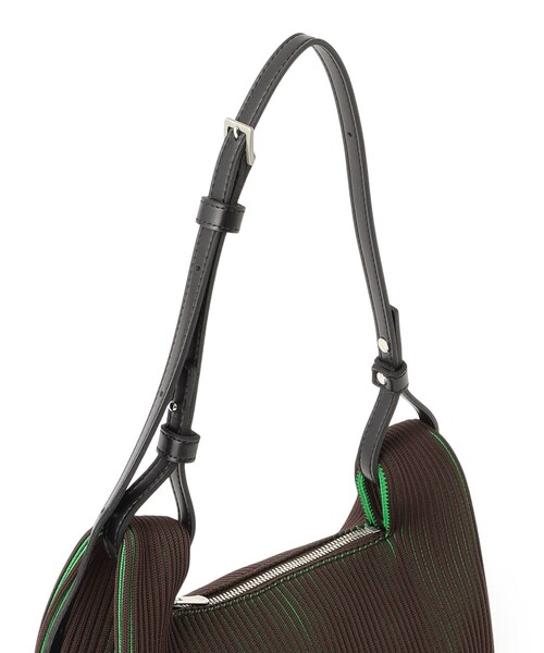 LASTFRAME（ラストフレーム）の「【LASTFRAME/ラストフレーム】ラップバッグ WRAP BAG SMALL L25403（ショルダーバッグ・レディース・ブラウン系その他6/ブラック・FREE）」の7枚目の写真