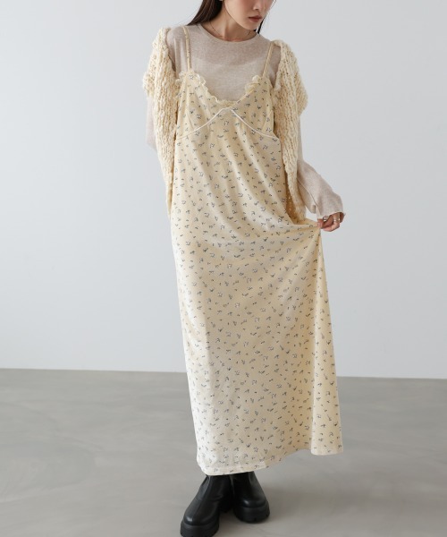 Bab(バブ)の「【初販即完】【選べるサイズ展開】小花柄レース付きベロアキャミワンピース(ワンピース・レディース・アイボリー/ブラック/ブラウン・S/M/L)」の22枚目の写真