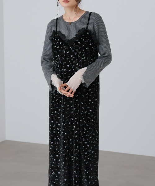 Bab(バブ)の「【初販即完】【選べるサイズ展開】小花柄レース付きベロアキャミワンピース(ワンピース・レディース・アイボリー/ブラック/ブラウン・S/M/L)」の5枚目の写真