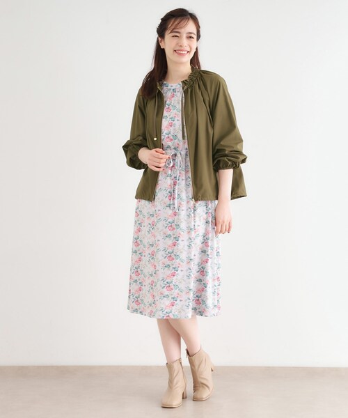 LAURA ASHLEY(ローラアシュレイ)の「【洗える/撥水】マットタフタ フレアブルゾン(ブルゾン・レディース・ダークウッド/ブラウン系その他2・38/40)」の4枚目の写真