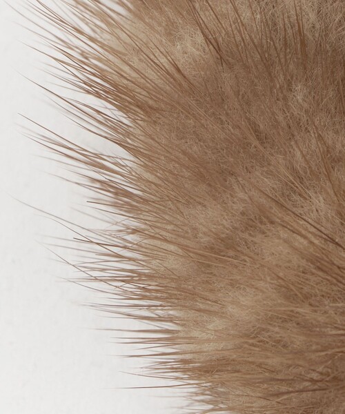 UNITED ARROWS(ユナイテッドアローズ)の「ミンク ヘアタイ(シュシュ・レディース・ブラック/ブラウン系/ホワイト・FREE)」の4枚目の写真