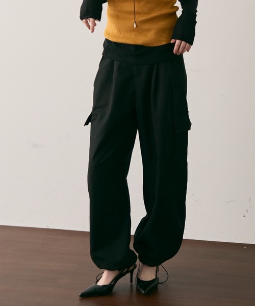 Trish(トリッシュ)の「ミリタリーコクーンパンツ(チノパンツ・レディース・ブラック/アイボリー・MEDIUM)」の14枚目の写真