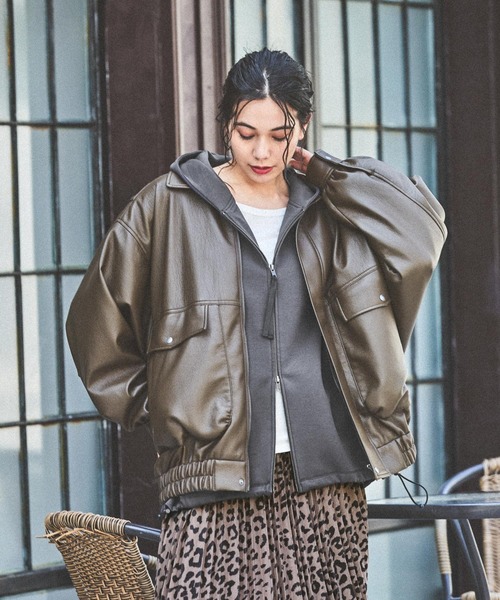 niko and...(ニコアンド)の「ライトダンボールZIPパーカー(パーカー・レディース・チャコール/ブラウン/グレー・FREE)」の6枚目の写真