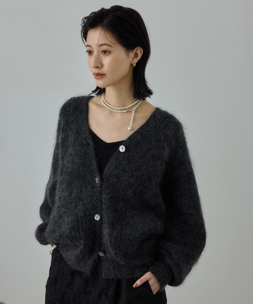 ROPE'（ロペ）の「スーパーキッドモヘヤVネックカーディガン/イージーケア（カーディガン/ボレロ・レディース・チャコールグレー/ピンク系その他2・FREE）」の16枚目の写真