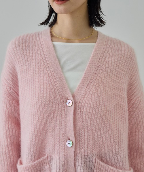 ROPE'（ロペ）の「スーパーキッドモヘヤVネックカーディガン/イージーケア（カーディガン/ボレロ・レディース・チャコールグレー/ピンク系その他2・FREE）」の10枚目の写真