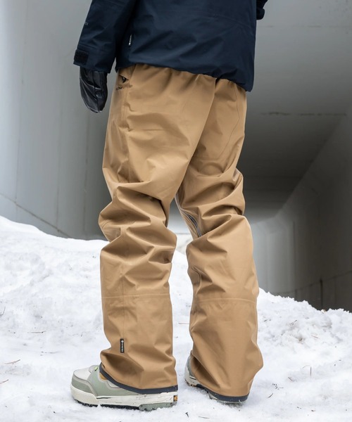 VOLCOM（ボルコム）の「VOLCOM TESTER 3L GORE-TEX PANT/ボルコムスキースノーボードウェア(ゴアテックスパンツ)（その他パンツ・メンズ・ブラック/キャメル・SMALL/MEDIUM）」の19枚目の写真