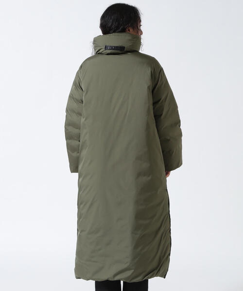 DUVETICA（デュベティカ）の「DUVETICA/デュベティカ/ALAQUA/アラクア(2025年FWモデル）（ダウンジャケット/コート・レディース・オリーブ系/ブラック・38/42/40）」の22枚目の写真